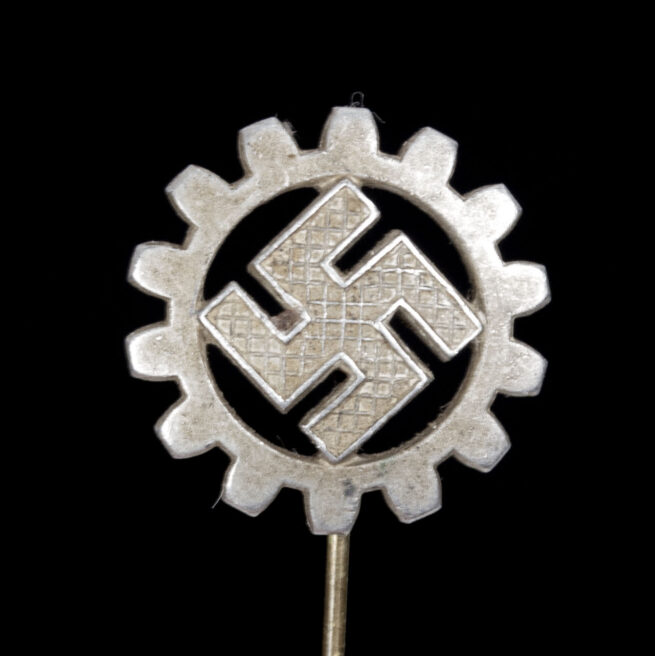 Deutsche Arbeitsfront (DAF) member badge (Stickpin) RZM M1140