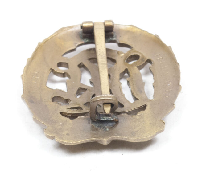Deutsches Reichssportabzeichen (DRL) bronze – (Maker Ferdinand Wagner) - Rare