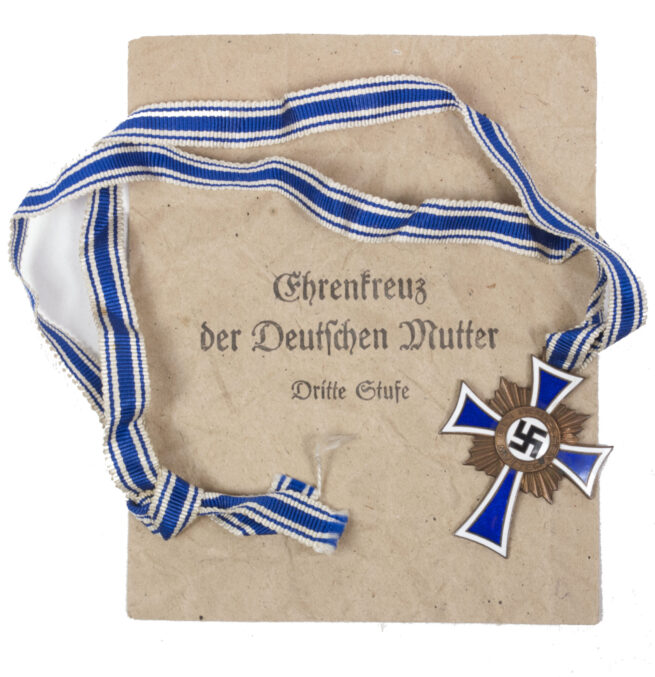 Mutterkreuz bronze + Tüte (Maker Wilhelm Deumer Lüdenscheid)