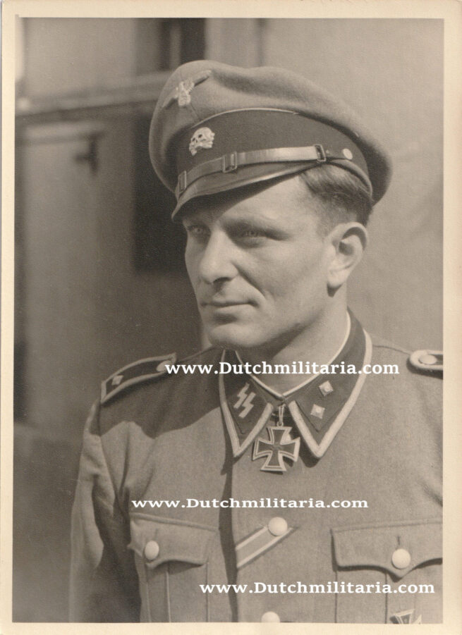 (Photo) SS Oberscharführer knightscross portrait (possible LSAH)