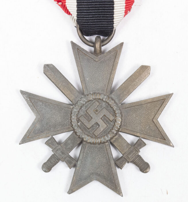 Kriegsverdienstkreuz-KVK-mit-Schwerter-War-Merit-Cross-with-swords-MM-15-Friedrich-Ort-Wien