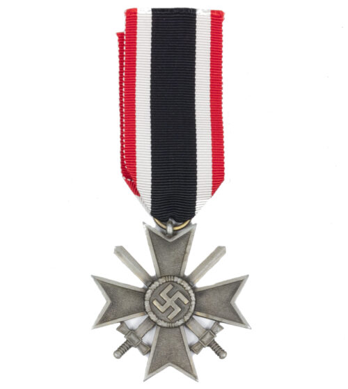 Kriegsverdienstkreuz (KVK) mit Schwerter War Merit Cross with swords MM 3 (Wilhelm Deumer)