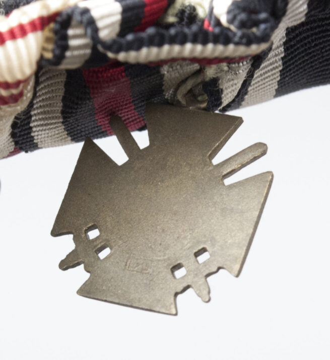 German WWI medalbar with matching miniature medalbar (maker Maybauer) - Rare