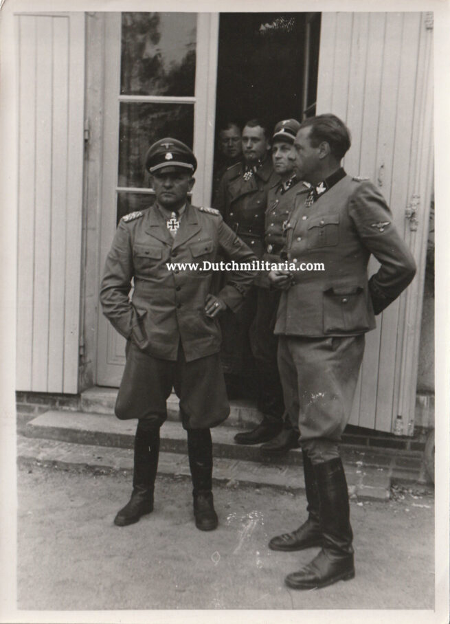 (Pressphoto) Unpublished LSAH Sepp Dietrich and Ritterkreuzträger photo