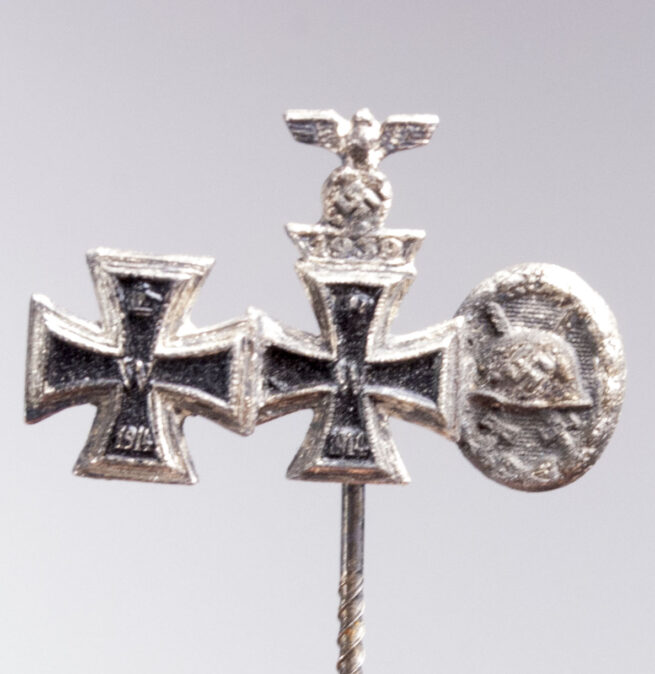 Miniature stickpin medals with EK1, EK2, Wiederholungsspange, Silver Woundbadge