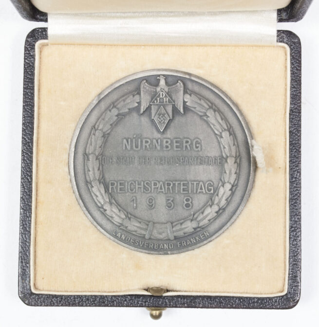 Hitlerjugend-HJ-Reichsparteitag-1938-plaque-Landesverband-FrankenReichsjugendherberge-Luginsland-etui