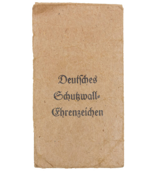 Deutsches Schutzwall Ehrenzeichen Westwal medal Tüte Bag by Metallwarenfabrik Anton Markovsky's Sohn Gablonz a. R.