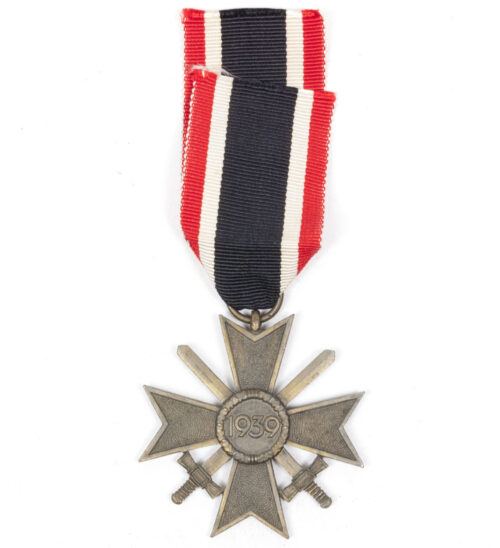 Kriegsverdienstkreuz (KVK) mit Schwerter / War Merit Cross with swords MM “3” (Wilhelm Deumer)