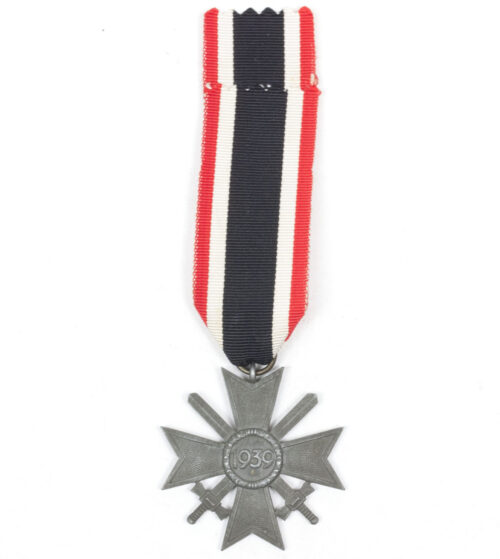 Kriegsverdienstkreuz (KVK) mit Schwerter War Merit Cross with swords MM “127” (Moritz Hausch AG)