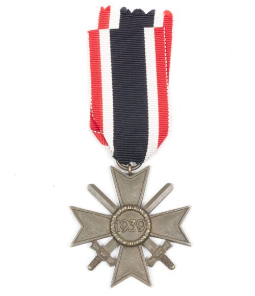 Kriegsverdienstkreuz (KVK) mit Schwerter War Merit Cross with swords