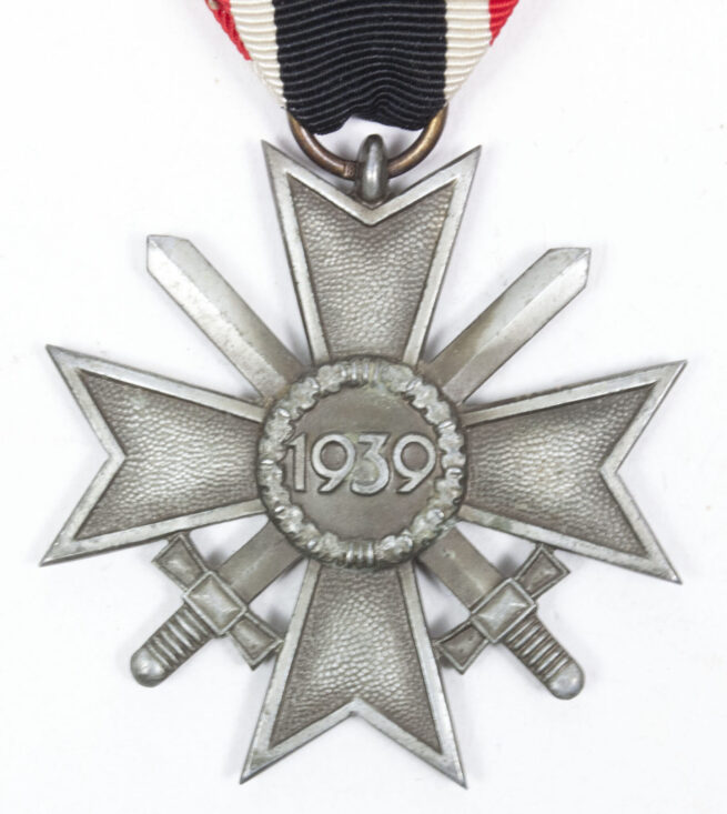 Kriegsverdienstkreuz (KVK) mit Schwerter War Merit Cross with swords MM “18” (Karl Wurster)