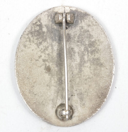 Verwundetenabzeichen silber (VWA) Woundbadge in silver “100” (maker Wächtler & Lange)