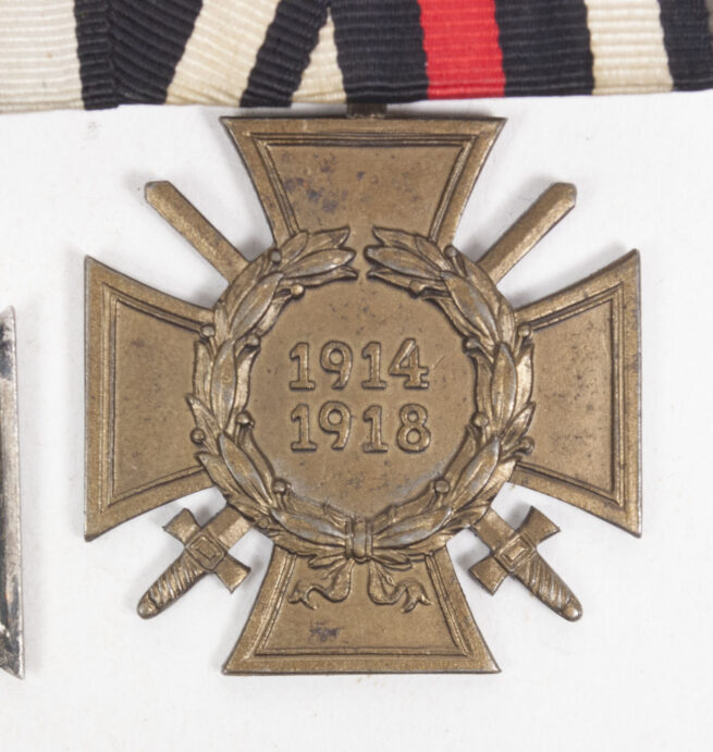 Medalbar with WWI Iron Cross second class + Frontkämpfer Ehrenkreuz + ribbonbar