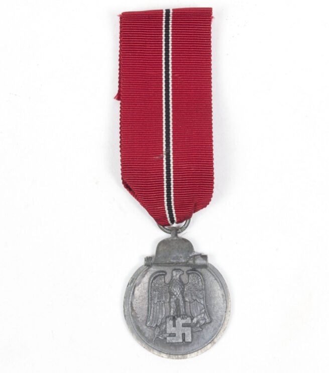 Medaille-Winterschlacht-im-OSten-194142-Ostmedaille-Enveloppe-Maker-Wiedmann
