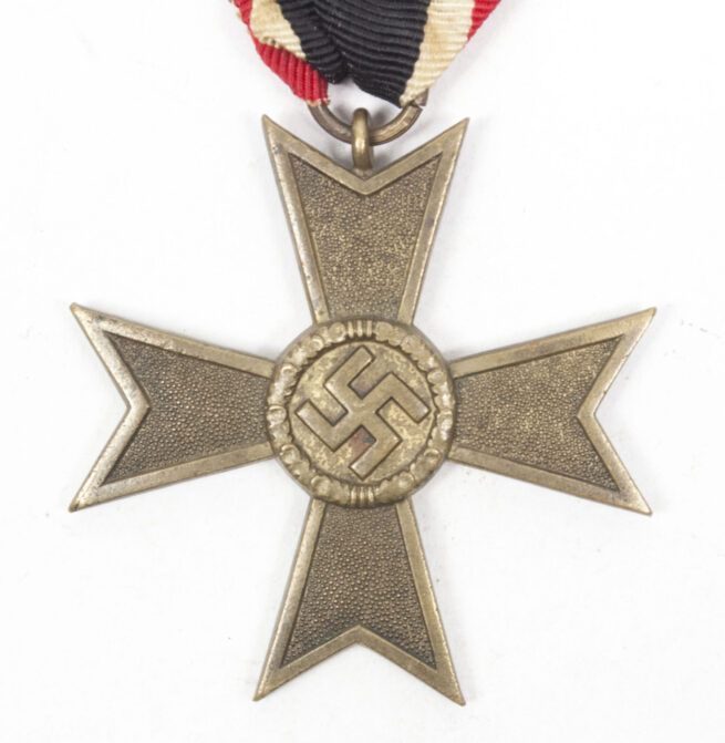 Kriegsverdienstkreuz (KVK) ohne Schwerter / War Merit Cross without swords