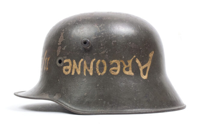 Unique World War I M16 Trophy Helmet with Armistice paint 11111118