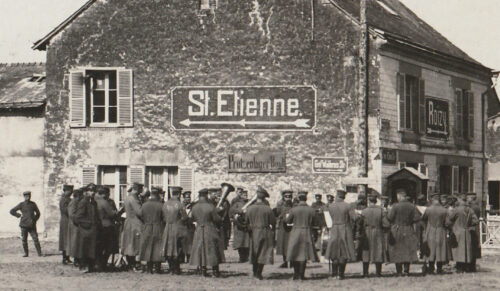 (Pressphoto) German WWII groupphoto St.Etienne (18 x 13 cm) (1917)