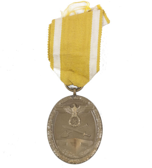 Deutsches Schutzwall Ehrenzeichen Westwal medal