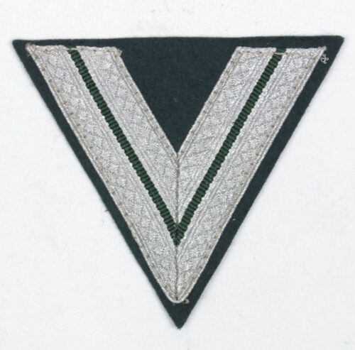 Wehrmacht (heer) Obergefreiter chevron (green)