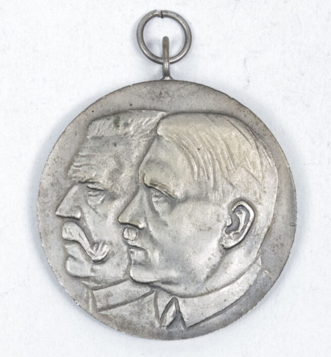 Gau Sauerland e. Jägerschützen Zur Erinnerung an unseren getreuen Eckart und seinem Nachfolger Adolf Hitler (1935) medaille