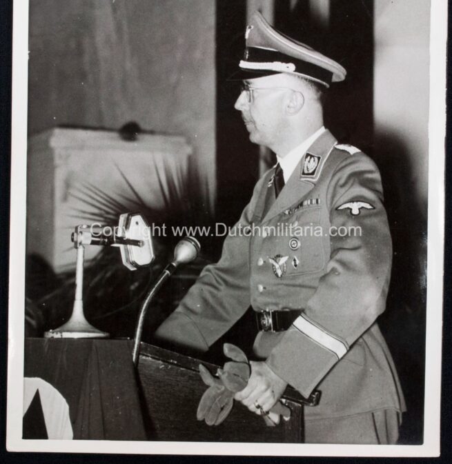 (Pressphoto) Reichsführer-SS Himmler at Avegoor for awarding of the SS-Leistungsrune (24 x 18 cm) - Extremely rare
