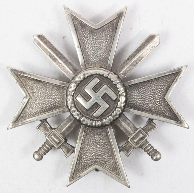 Kriegsverdienstkreuz Erste Klasse (KVK1) War Merit Crss First Class (MM L11 Wilhelm Deumer)