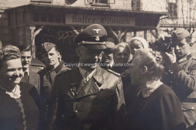 (Photo) Heinrich Himmler visiting Austria (Ostmark). Photo by his privat photographer Friedrich Franz Bauer 19401941