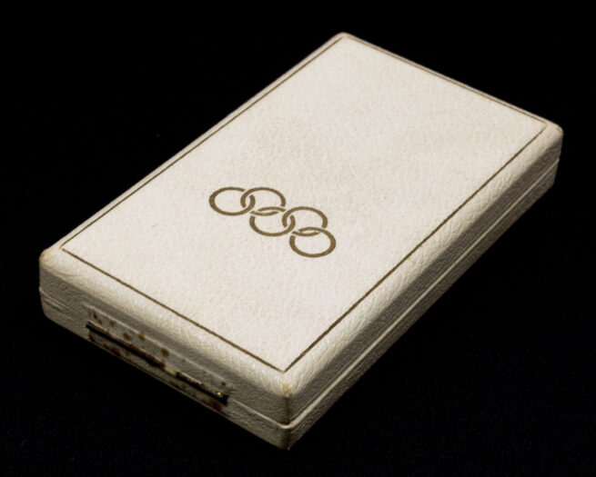 German 1936 Olympic medalOlympia Erinnerungsmedaile + etui