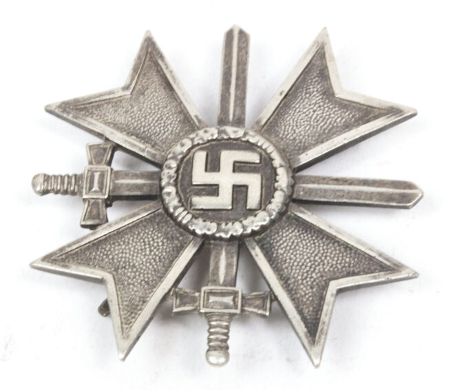 Kriegsverdienstkreuz Erste Klasse (KVK1) War Merit Crss First Class (MM L11 Wilhelm Deumer)