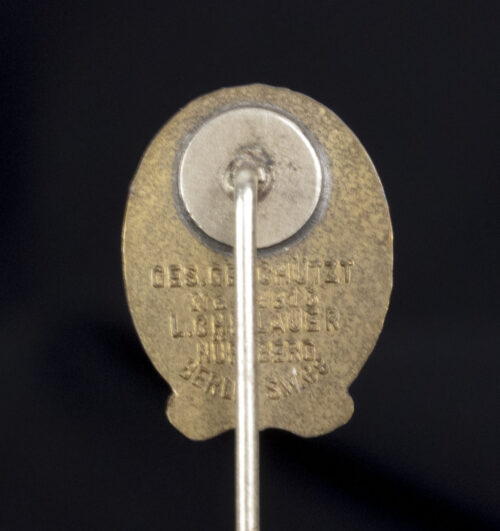 Sportabzeichen DRA miniature stickpin (MM L. Chr. Lauer)