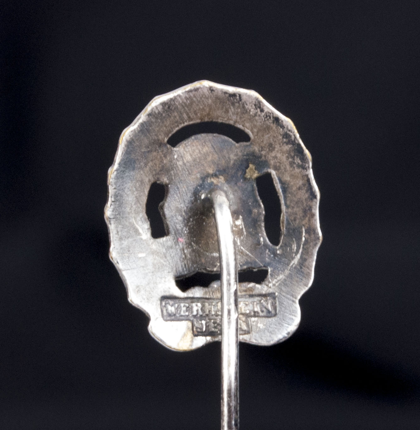 Deutsches Reichssportabzeichen (DRL) silver miniature stickpin (MM Wernstein Jena)