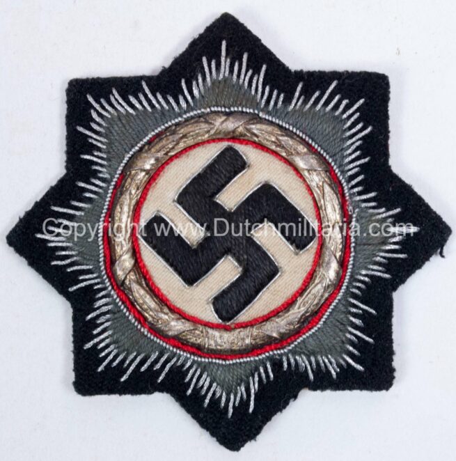 Deutsches Kreuz in Silber (DKIS) im Stoff in Panzerausführung German Cross in Silver on Panzercloth with paper tag - Extremely rare