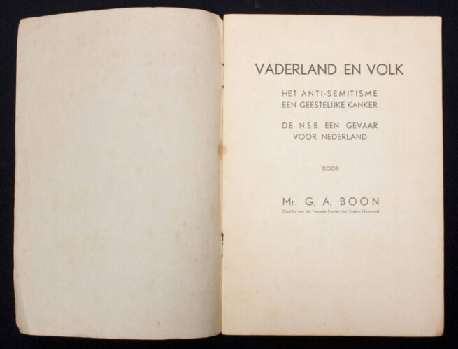 (Brochure) Vaderland en Volk. Het anti-semitisme een geestelijke kanker. De N.S.B. een gevaar voor Nederland (1939)