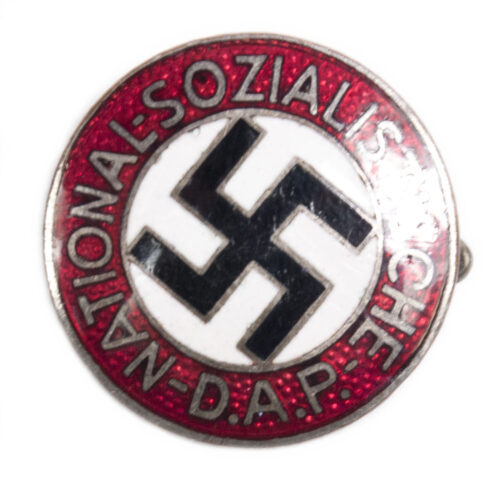 NSDAP parteiabzeichen (RZM M152 Deschler u. Sohn)