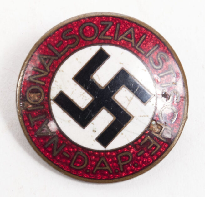 NSDAP parteiabzeichen (RZM M177 Foerster & Barth)