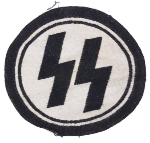 Waffen-SS sport shirt insignia