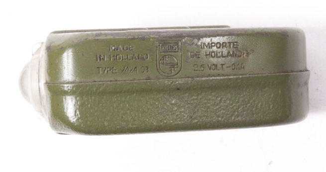 Dutch wartime flashlight knijpkat by Philips