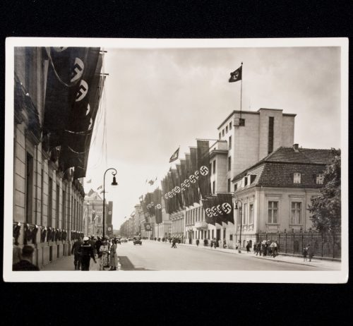 (Postcard) Berlin Wilhelmstrasse mit Reichskanzlei im Flaggenschmuck