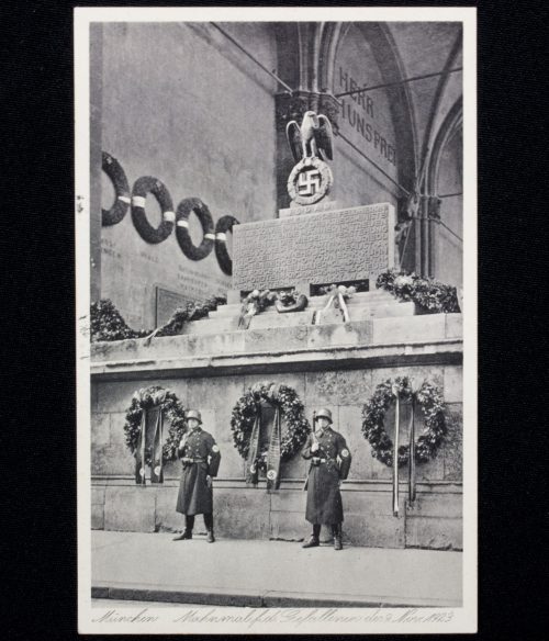 (Postcard) München, Mahnmal für die Gefallenen des 9. November 1923 an der Feldherrnhalle