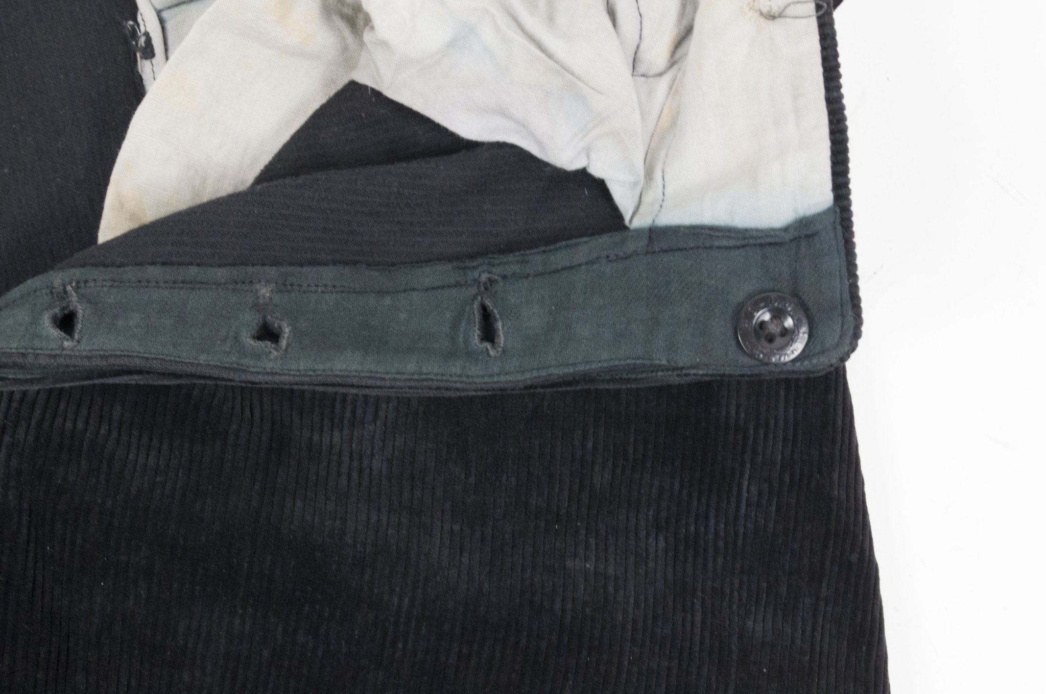 Hitlerjugend (HJ) / Deutsche Jugend (DJ) Braunhemd / Brown shirt Ost Sudetenland + HJ shorts - Image 24