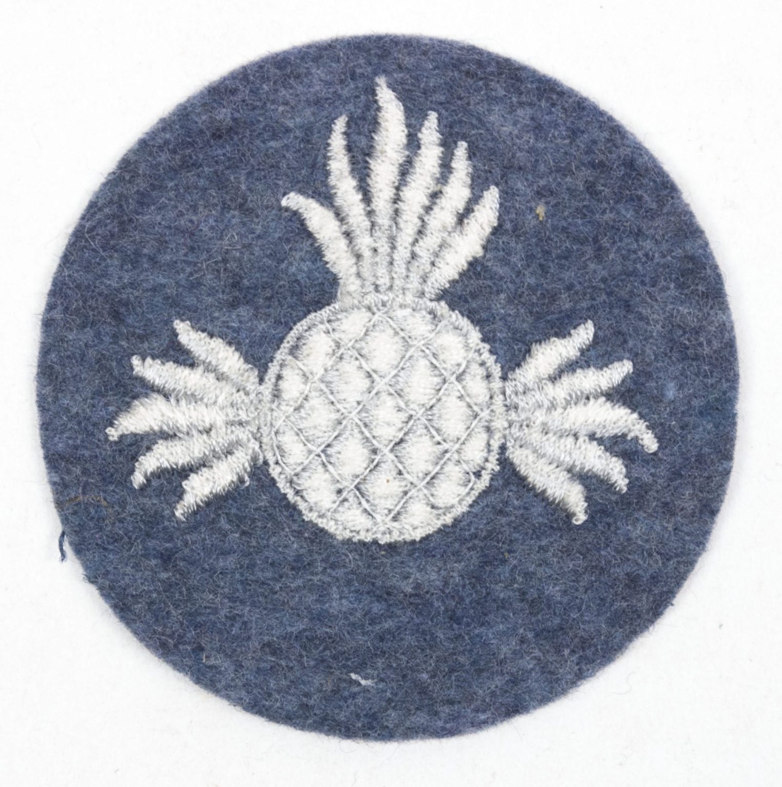 Luftwaffe Aerial Armorer Light-Bomber Personnel Trade Badge