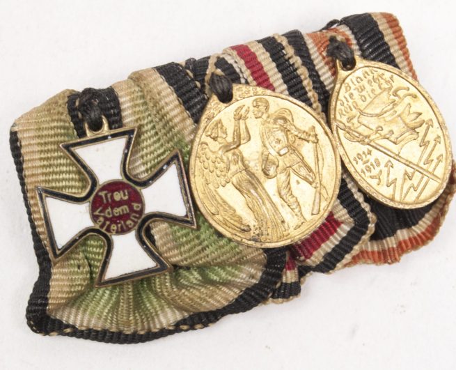 Miniature German medalbar with Deutsches Bekenntnis Kreuz, Deutsche Ehrendenkmünze des Weltkrieges, Kyffhäuser medaille - extremely rare