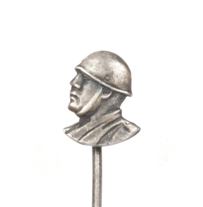 (Italy) Mussolini propaganda badge