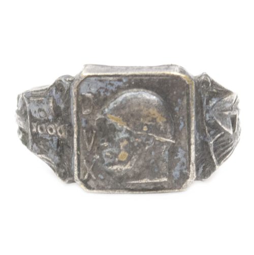 (Italy) Patriotic ring with image of Mussolini