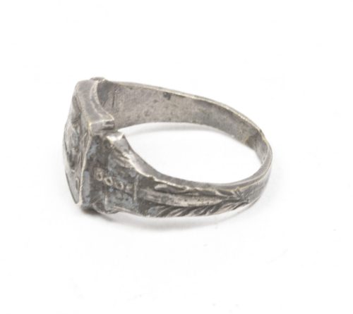 (Italy) Patriotic ring with image of Mussolini