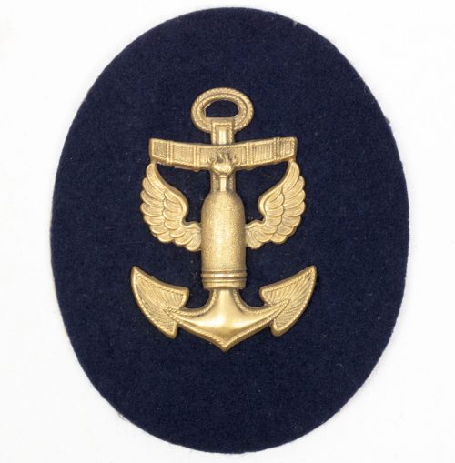 Kriegsmarine (KM) Machineartilleriemaat abzeichen