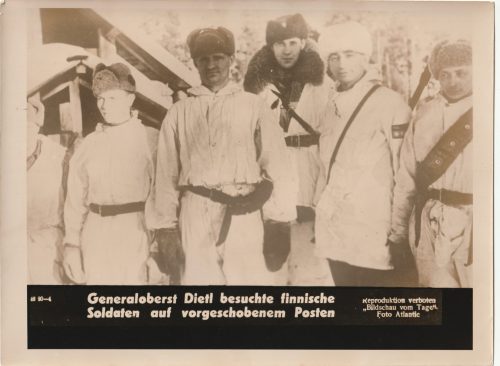 (Pressphoto) Generaloberst Dietl besuchte finnische Soldaten auf vorgeschobenem Posten (24x18cm)
