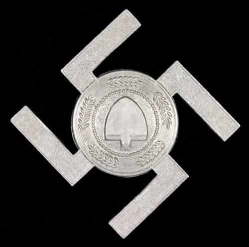 Reichsarbeitsdienst (RAD) “Streifendienst” (Patrol Service) Gorget centre piece - rare