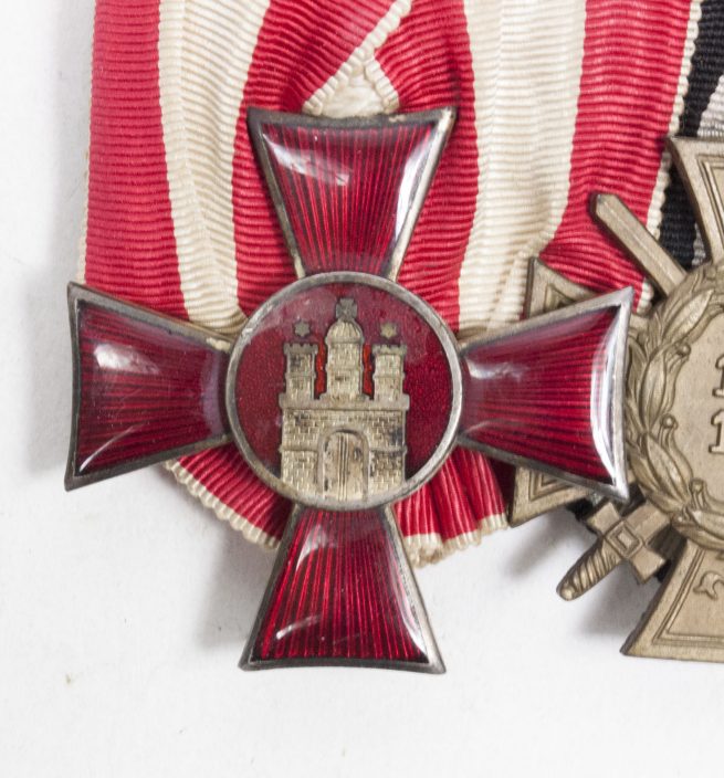 WWII German medalbar with Hanseatenkreuz Hamburg + Frontkämpfer Kreuz + Wehrmacht Dienstauszeichnung (With makerstag Grabow & Matthes Kiel)
