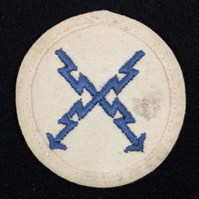 Kriegsmarine (KM) Teletypist EM's career sleeve insignia